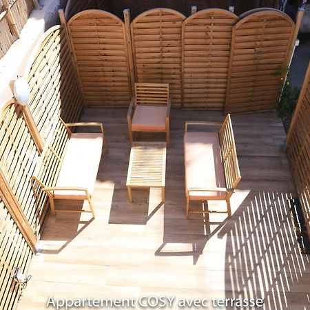 Appartement Cosy Avec Terrasse Marseille Exterior photo